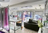 124m² commercial premises for sale in Guardamar del Segura, Plaza Dama de Guardamar photo