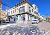 124m² commercial premises for sale in Guardamar del Segura, Plaza Dama de Guardamar photo