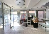 124m² commercial premises for sale in Guardamar del Segura, Plaza Dama de Guardamar photo