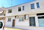 124m² commercial premises for sale in Guardamar del Segura, Plaza Dama de Guardamar photo