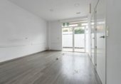 Local comercial en venta con 46m² en Granada, en la zona de Villa Argaz, Calle Escritor Nicolás del Paso foto