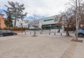 Local comercial en venta con 46m² en Granada, en la zona de Villa Argaz, Calle Escritor Nicolás del Paso foto