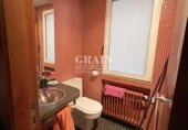 130m² commercial premises for sale in Albacete photo