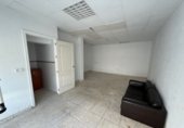 Local comercial en venta con 123m² en Tomares foto