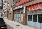 Taller en venta con 456m² en Oviedo, en la zona de La Florida, Calle Purificación Tomás García foto