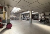 Taller en venta con 456m² en Oviedo, en la zona de La Florida, Calle Purificación Tomás García foto