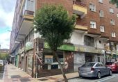 105m² locaux commerciaux pour location à Valladolid, dans le quartier de Place des Taureaux, Calle Domingo Martínez, 21 photo