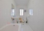 Hotel en venta con 403m² en Santa Fe, Avenida Palos de la Frontera foto