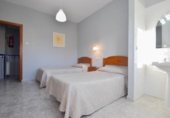 Hotel en venta con 403m² en Santa Fe, Avenida Palos de la Frontera foto