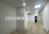 Local comercial en alquiler con 70m² en Barcelona, en la zona de la Sagrada Família, Carrer del Rosselló foto