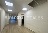 Local comercial en alquiler con 70m² en Barcelona, en la zona de la Sagrada Família, Carrer del Rosselló foto