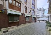 Local comercial
en venda
amb 140m² a Navia foto