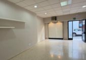 Local comercial en alquiler con 100m² en Estepa foto