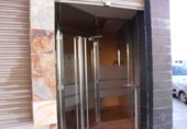 91m² commercial premises for sale in Badajoz photo