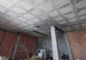 Local comercial en venta con 120m² en Estepona foto