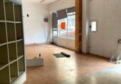 80m² commercial premises for sale in Maliaño photo