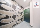 292m² locaux commerciaux pour vente à Grenade, dans le quartier de Quartier de la Madeleine, Calle Águila photo