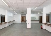 302m² commercial premises for sale in Jaén, Calle Maestro Bartolomé photo