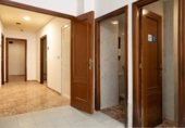302m² commercial premises for sale in Jaén, Calle Maestro Bartolomé photo