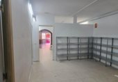 Local comercial en venta con 81m² en Sant Quirze del Vallès, Carrer del Montseny foto