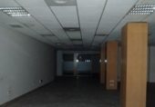 248m² commercial premises for sale in Oliva, Calle Gómez Ferrer photo