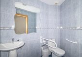 Local comercial en venta con 113m² en Gabia Grande, Calle Nuestro Padre Jesús foto