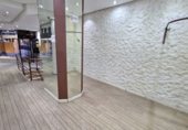 Local comercial en venta con 120m² en León, en la zona de Centro foto