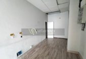 58m² commercial premises for sale in Logroño photo