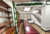 Local comercial en alquiler con 240m² en Santander foto