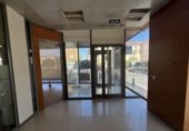 Local comercial en alquiler con 147m² en Armilla foto