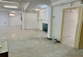 183m² workshop for sale in Madrid, in the area of Sun, aligustre 36 photo