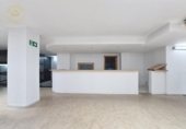 495m² locaux commerciaux industriel pour vente à Barcelone, dans le quartier de la Sagrera, Carrer de Concepción Arenal photo