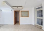495m² locaux commerciaux industriel pour vente à Barcelone, dans le quartier de la Sagrera, Carrer de Concepción Arenal photo
