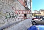 300m² commercial premises for sale in Camargo, Avenida Méndez Pelayo photo