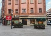81m² commercial premises for sale in Almeria, Calle González Garbín photo