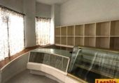 140m² commercial premises for rent in Torrelavega photo