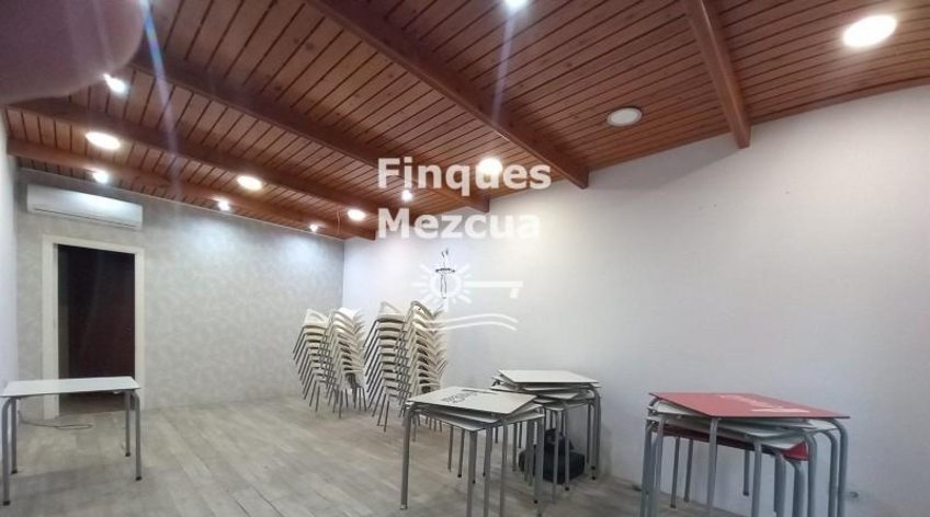 Local comercial