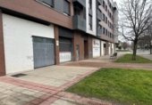 63m² commercial premises for sale in Logroño photo