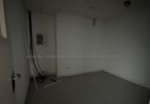 250m² commercial premises for rent in Logroño photo