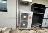 250m² commercial premises for rent in Logroño photo