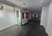Local comercial
en lloguer
amb 110m² a Castelló de la Plana, Calle San Vicente, 61 foto