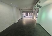 Local comercial
en lloguer
amb 110m² a Castelló de la Plana, Calle San Vicente, 61 foto
