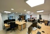 Oficina en alquiler con 223m² en Valencia, en la zona de la Xerea foto