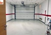 398m² offices for sale in Albacete, Calle Octavio Cuartero photo