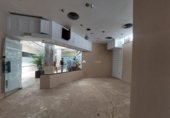 71m² commercial premises for sale in Cáceres, photo