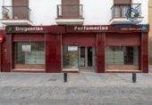 Local comercial
en venda
amb 154m² a Santa Fe, Calle Carmen foto