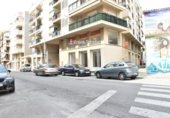 Local comercial en venta con 244m² en el Vendrell, Avinguda del Baix Penedès foto