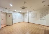 Local comercial en venta con 98m² en Tudela, calle cascante, 31500 foto
