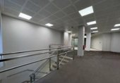 Oficinas en alquiler con 392m² en Vigo, en la zona de Lavadores foto