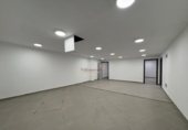 Oficinas en alquiler con 392m² en Vigo, en la zona de Lavadores foto